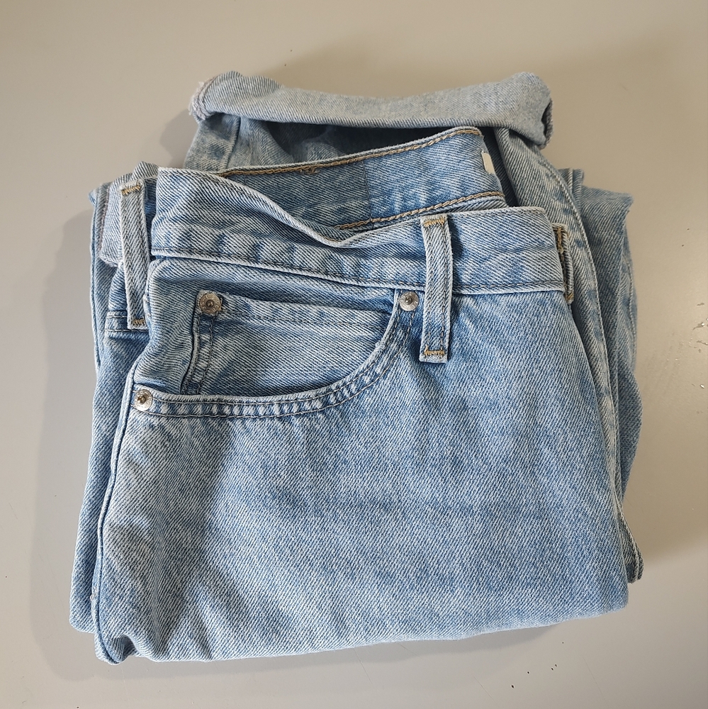 Levi's Women's 94 Baggy Jeans
